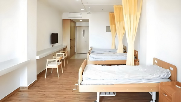 深户积分入户2025_他吃馄饨那场戏，我看了十遍 的加餐饮入加上社区企业